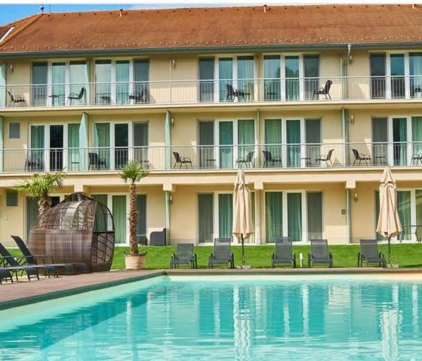 Sunshine 208 Apartman Balatonszarszo Zewnętrze zdjęcie